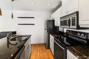 1965 12th Ave W, Seattle, WA 98119 - Photo 4