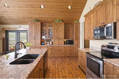 240 Little Butte Ranch Road, Chelan, WA 98816 - Photo 12