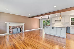 18228 42nd Pl W, Lynnwood, WA 98037 - Photo 4