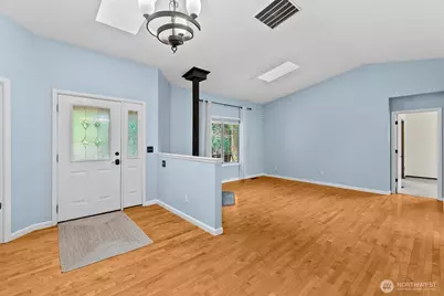 2222 107th Lane SE, Olympia, WA 98501 - Photo 4