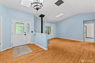 2222 107th Ln SE, Olympia, WA 98501 - Photo 4