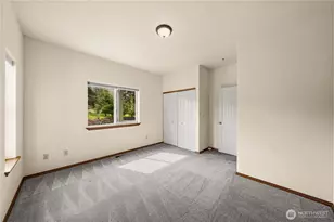 10404 210th Ln SW, Rochester, WA 98579 - Photo 18