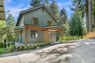 1324 Birch St, Bellingham, WA 98229 - Photo 2