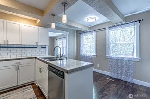 913 E Mckinley Rd, Tacoma, WA 98404 - Photo 14