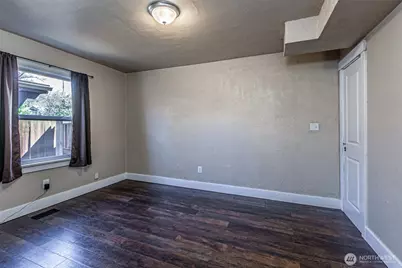 913 E McKinley Road, Tacoma, WA 98404 - Photo 16