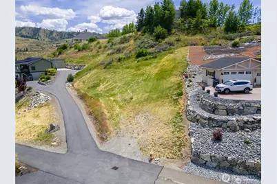 149 Mirabella Drive, Chelan, WA 98816 - Photo 12