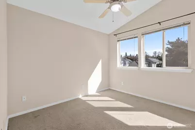 205 Avenue E #B, Snohomish, WA 98290 - Photo 30