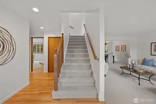 2064 Hoquiam Ct NE, Renton, WA 98059 - Photo 4