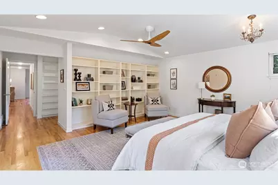 3813 NE 70th Street, Seattle, WA 98115 - Photo 16