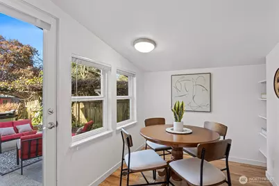 3813 NE 70th Street, Seattle, WA 98115 - Photo 12