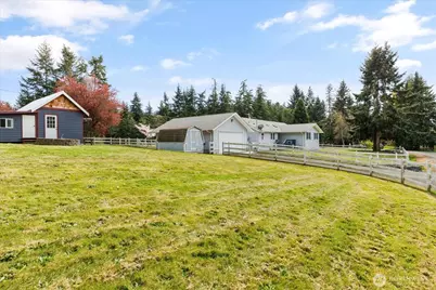 5295 Bounty Loop, Freeland, WA 98249 - Photo 2