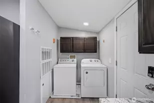 28602 75th Ave S, Roy, WA 98580 - Photo 10