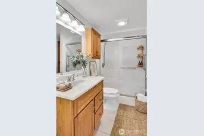 18425 NE 95th St #113, Redmond, WA 98052 - Photo 18