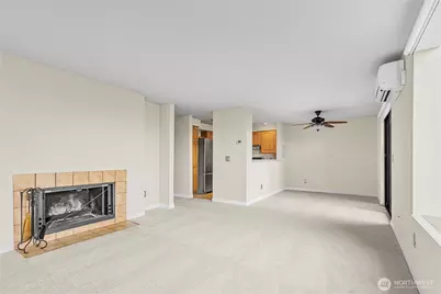 1301 S Puget Drive #A16, Renton, WA 98055 - Photo 2