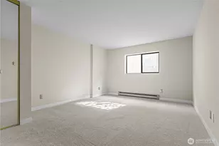 1301 S Puget Dr, Renton, WA 98055 - Photo 14