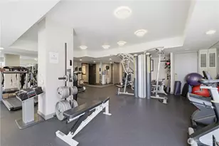 2929 1st Ave, Seattle, WA 98121 - Photo 24