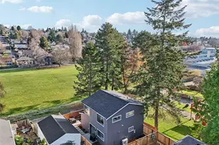 2644 34th Ave W, Seattle, WA 98199 - Photo 22