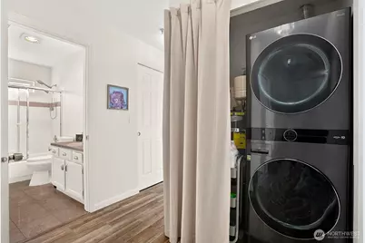 2117 N 107th Street #402, Seattle, WA 98133 - Photo 20