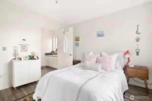 2117 N 107th St, Seattle, WA 98133 - Photo 14