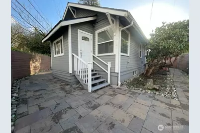 9728 23rd Avenue NE #A, Seattle, WA 98115 - Photo 28