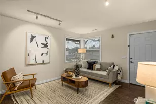 9728 23rd Ave NE, Seattle, WA 98115 - Photo 6