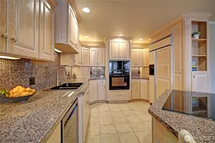 505 Green Island Way, Camano Island, WA 98282 - Photo 14