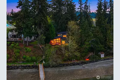 15627 Cove Point Lane NE, Keyport, WA 98345 - Photo 2
