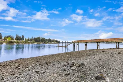 15627 Cove Point Lane NE, Keyport, WA 98345 - Photo 32