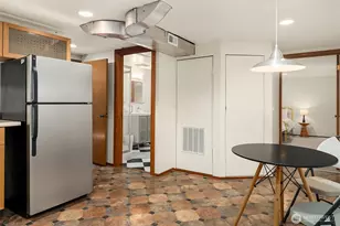 1821 N 47th St, Seattle, WA 98103 - Photo 18