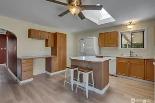 624 9th Ave SW, Puyallup, WA 98371 - Photo 6