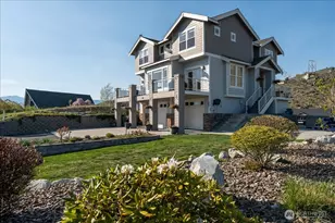 200 Crescent St, Chelan, WA 98816 - Photo 2