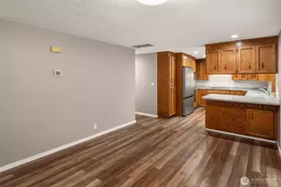 9205 34th St E, Edgewood, WA 98371 - Photo 12