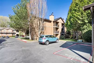 18930 Bothell Everett Highway #E103, Bothell, WA 98012 - Photo 22