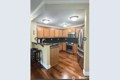 23943 NE 115th Lane #204, Redmond, WA 98053 - Photo 8