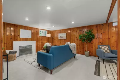 11007 Alton Avenue NE, Seattle, WA 98125 - Photo 18