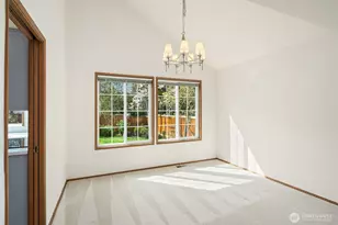 3603 254th Ave SE, Sammamish, WA 98029 - Photo 8