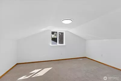 17219 Midvale Avenue N, Shoreline, WA 98133 - Photo 22