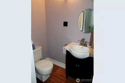 1921 44 Avenue SW, Seattle, WA 98116 - Photo 24