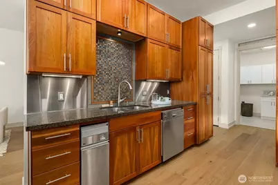 4309 E Lake Sammamish Parkway SE #4309, Issaquah, WA 98029 - Photo 16