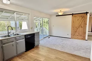 1305 Hollis St, Bremerton, WA 98310 - Photo 6