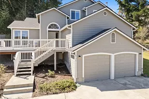 6157 Oceanside Pl NE, Bremerton, WA 98311 - Photo 1