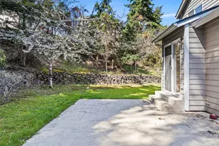 6157 Oceanside Pl NE, Bremerton, WA 98311 - Photo 32