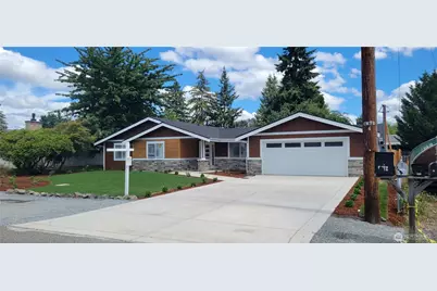 9211 61st Drive NE, Marysville, WA 98270 - Photo 2