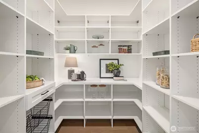 14030 NE 6th Place, Bellevue, WA 98007 - Photo 10