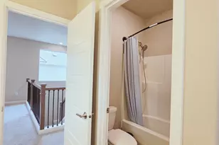 12911 Emerld Ridge Blvd E, Puyallup, WA 98374 - Photo 16