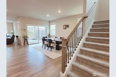 12911 Emerld Ridge Boulevard E, Puyallup, WA 98374 - Photo 10