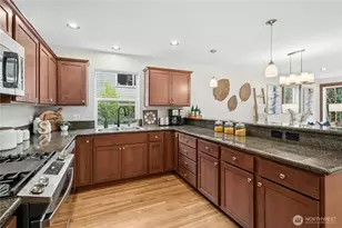 1341 14th Ave S, Seattle, WA 98144 - Photo 12