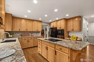 5920 228th Ave NE, Redmond, WA 98053 - Photo 10