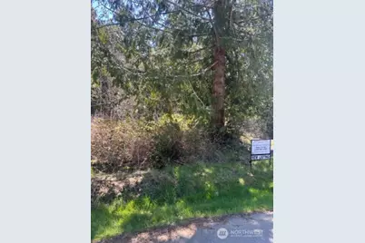 2201 Westwind Dr NW, Olympia, WA 98502 - Photo 2