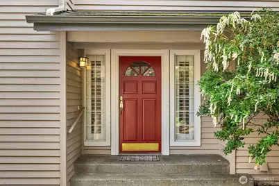 6510 115th Place SE, Bellevue, WA 98006 - Photo 2